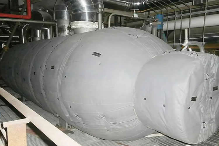 再沸器保溫,再沸器<a href=http://www.zvbx.cn/e/tags/?tagname=%E4%BF%9D%E6%B8%A9%E5%A5%97 target=_blank class=infotextkey>保溫套</a>,<a href=http://www.zvbx.cn/e/tags/?tagname=%E6%8D%A2%E7%83%AD%E5%99%A8%E4%BF%9D%E6%B8%A9 target=_blank class=infotextkey>換熱器保溫</a>